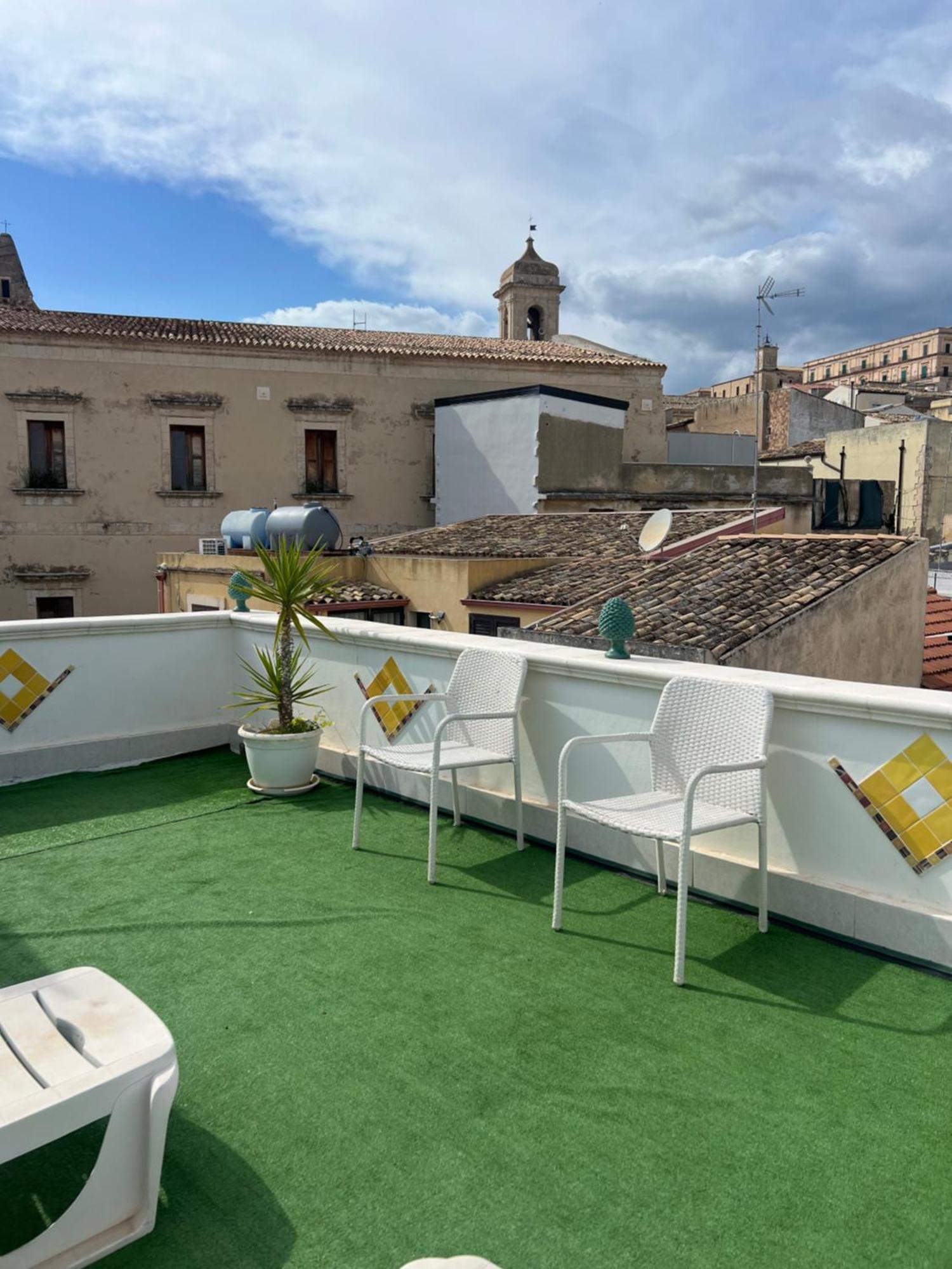 Casa La Formica Villa Noto Luaran gambar